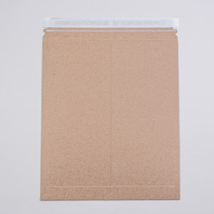 12-3/4 X 15 KRAFT Globe Guard rigid mailer envelope, with peel and seal